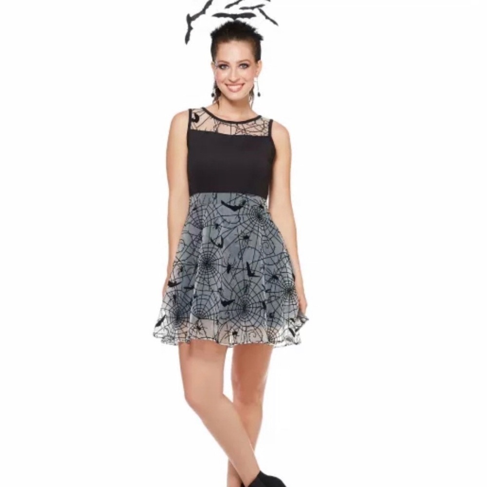 Halloween Black Bat and Spider Dress Spirt Halloween Size XL